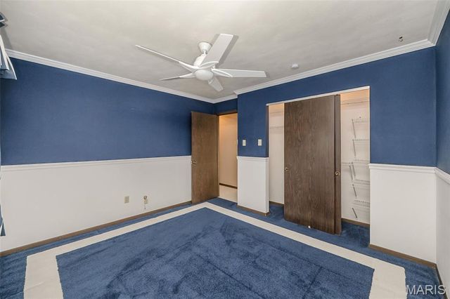 4829 Gatesbury Drive, St Louis, MO 63128