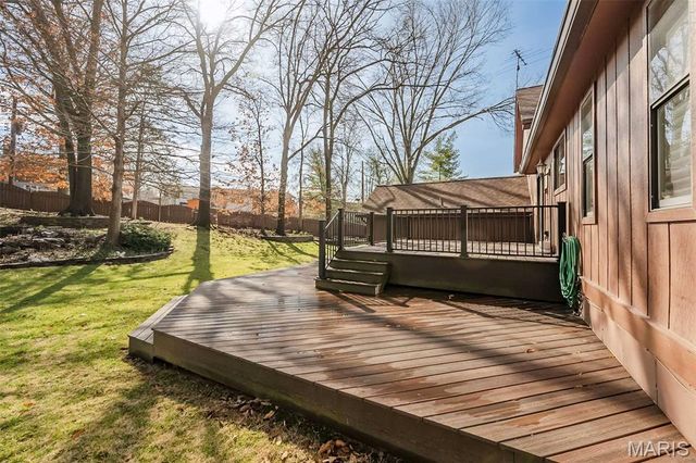 4829 Gatesbury Drive, St Louis, MO 63128