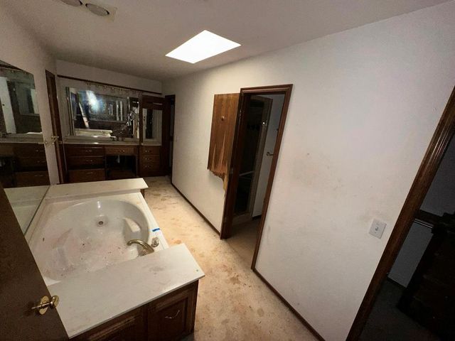 2640 SW 109th Street, Oklahoma City, OK 73170
