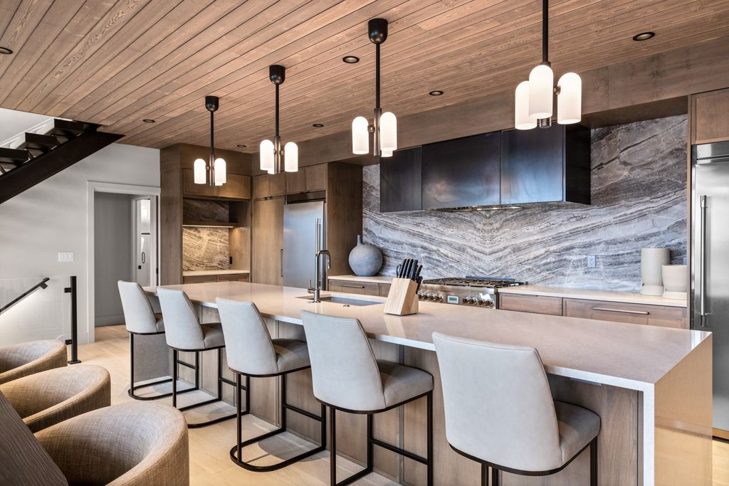 1332 W Lakeshore Drive, Whitefish, MT 59937 photo 7