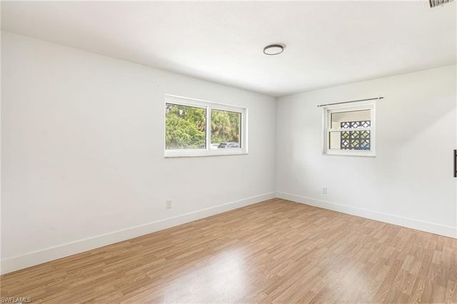 417 Roosevelt AVE, Lehigh Acres, FL 33936