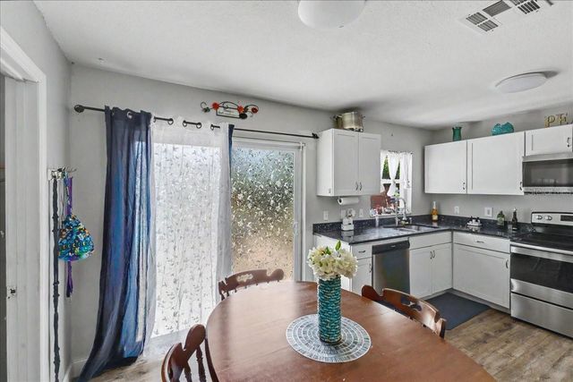 2021 INDIA PALM DRIVE, Edgewater, FL 32141