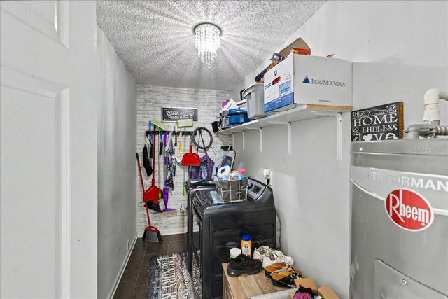 2021 INDIA PALM DRIVE, Edgewater, FL 32141