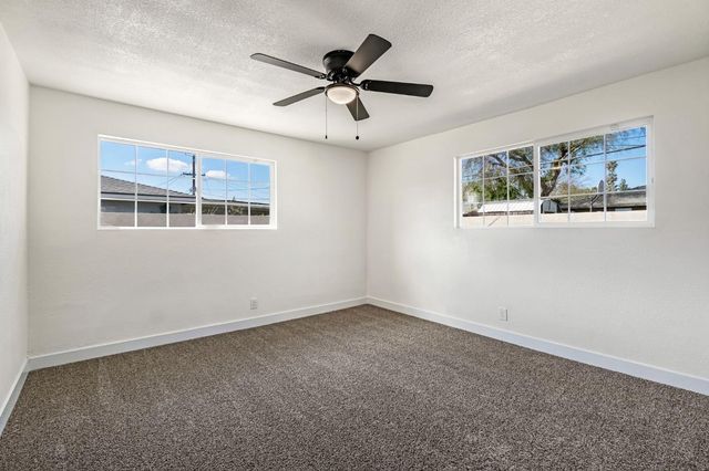 130 W Celeste Avenue, Fresno, CA 93704