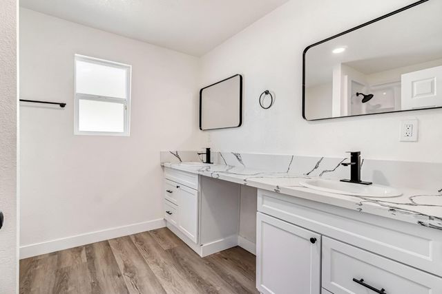 130 W Celeste Avenue, Fresno, CA 93704