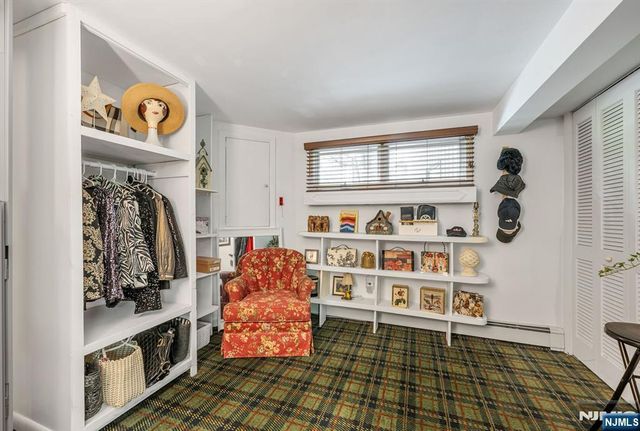11 Kingsley Road, Ringwood, NJ 07456