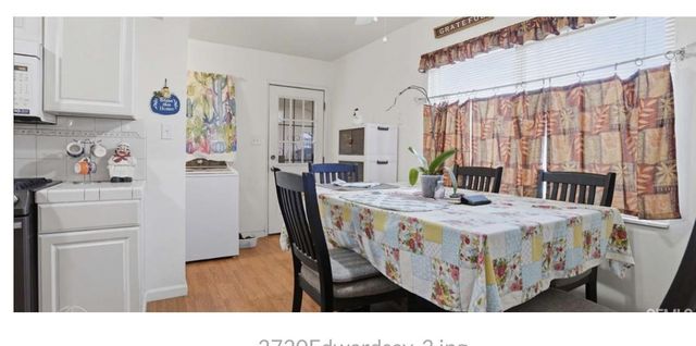 2720 Edwards Avenue, Bakersfield, CA 93306