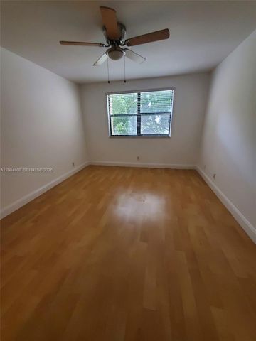 8100 Geneva Ct 437, Doral, FL 33166