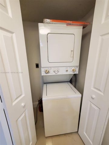 8100 Geneva Ct 437, Doral, FL 33166