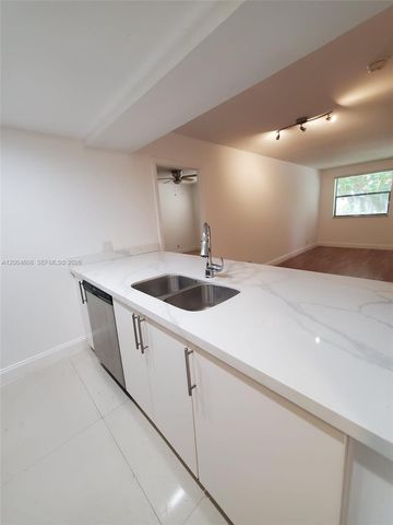 8100 Geneva Ct 437, Doral, FL 33166