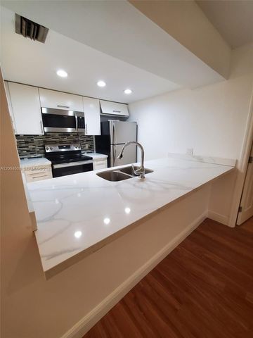 8100 Geneva Ct 437, Doral, FL 33166