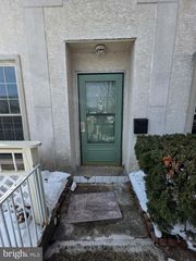 441-00 TOMLINSON RD #K8, Philadelphia, PA 19116