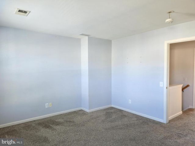 157 DARLING ST, Newark, DE 19702