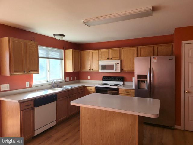 157 DARLING ST, Newark, DE 19702