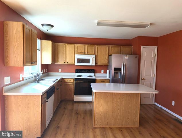 157 DARLING ST, Newark, DE 19702