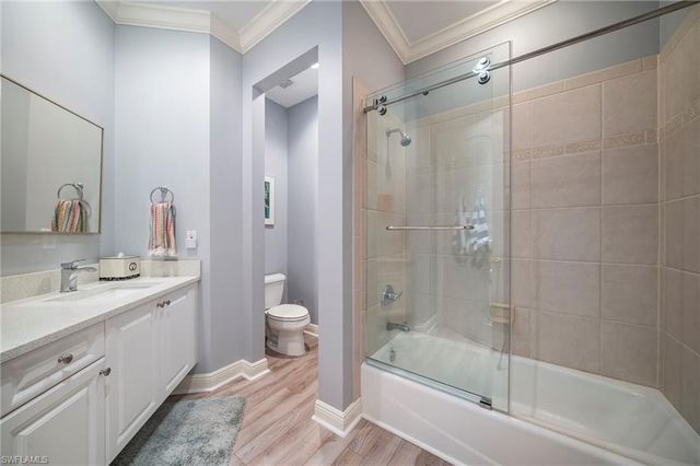 2376 Terra Verde LN 2376, Naples, FL 34105