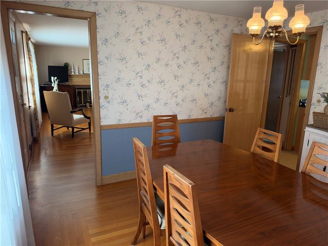 67 Longview Drive, Cranston, RI 02920