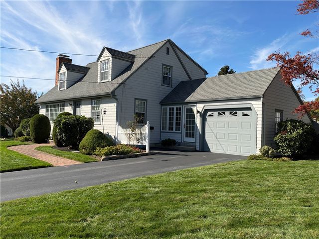 67 Longview Drive, Cranston, RI 02920