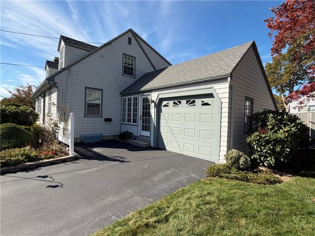 67 Longview Drive, Cranston, RI 02920