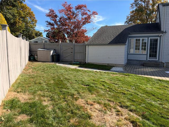 67 Longview Drive, Cranston, RI 02920