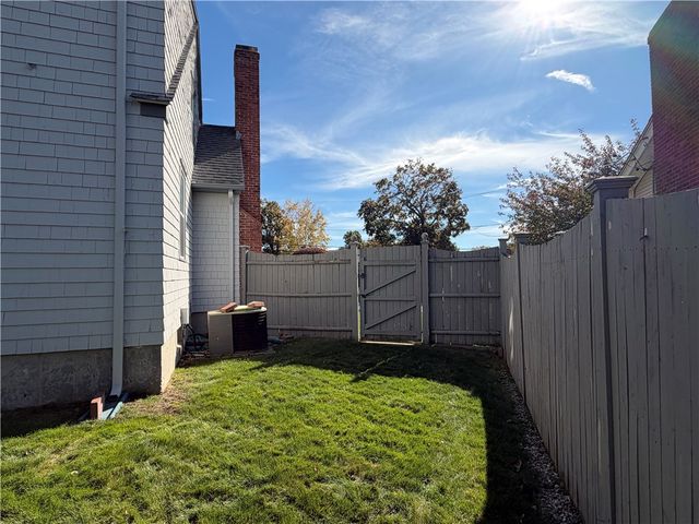 67 Longview Drive, Cranston, RI 02920
