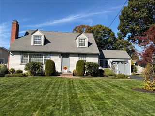 67 Longview Drive, Cranston, RI 02920