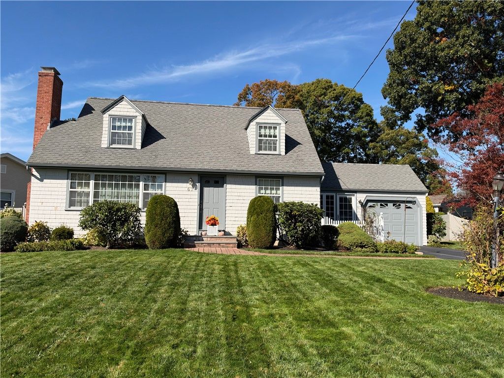 67 Longview Drive, Cranston, RI 02920