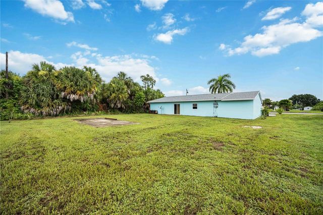 19367 EDGEWATER DRIVE, Port Charlotte, FL 33948
