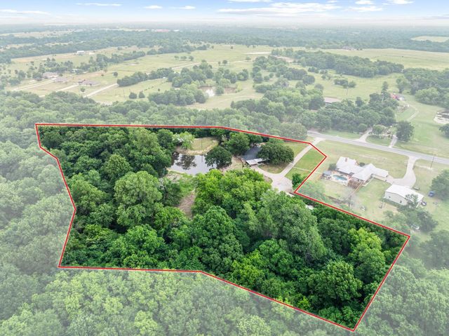 2124 Fm 36 N, Farmersville, TX 75442