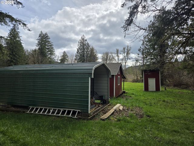 16817 NONPAREIL Rd, Sutherlin, OR 97479