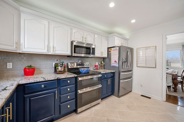 3441 Lansdowne Drive, Lexington, KY 40517