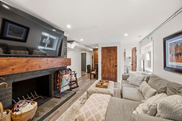 3441 Lansdowne Drive, Lexington, KY 40517