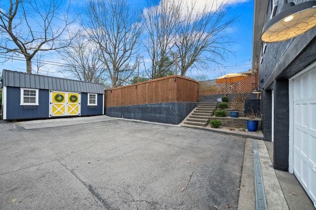 3441 Lansdowne Drive, Lexington, KY 40517