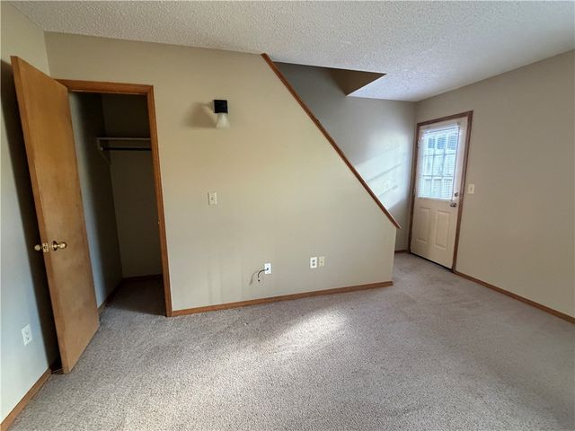 460 N Garrett Street D, Siloam Springs, AR 72761