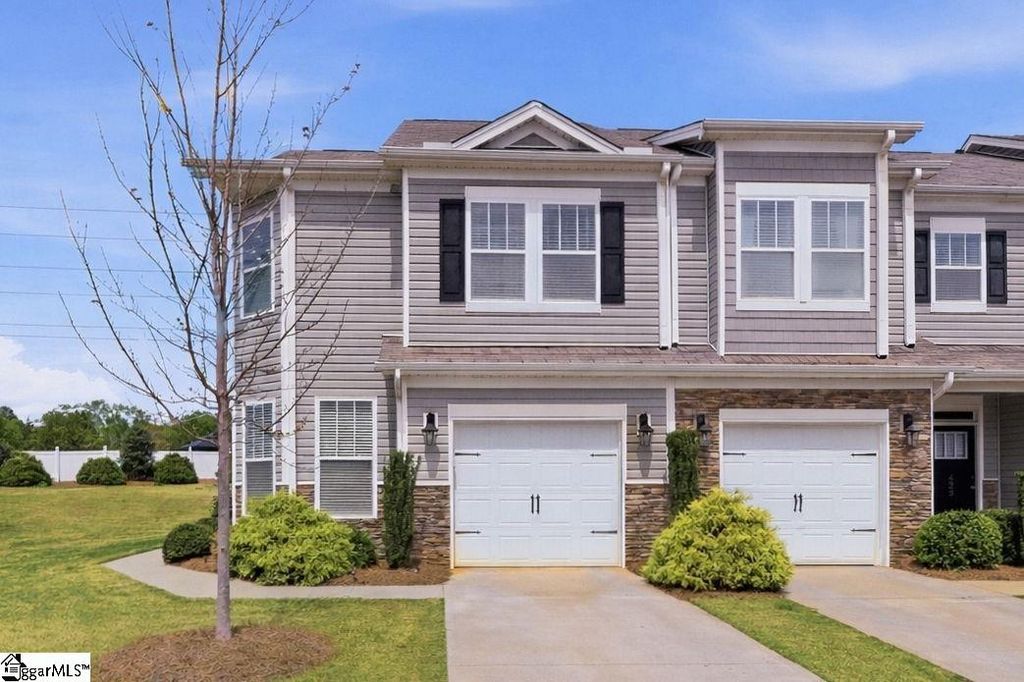 421 Yellow Fox Road, Greer, SC 29650