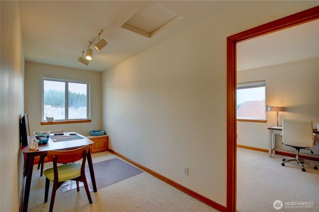 170 NW 13th Court, Oak Harbor, WA 98277