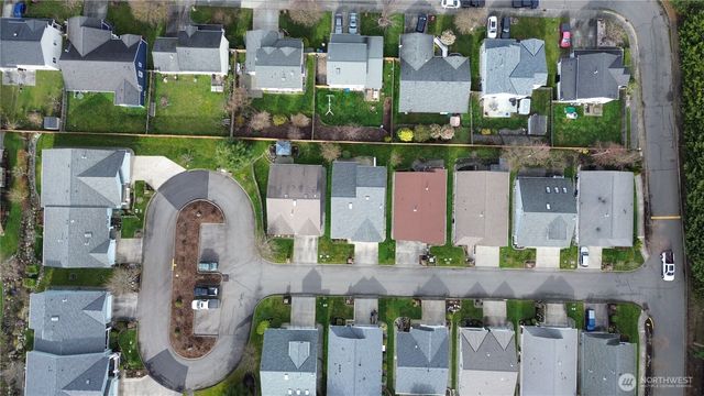 170 NW 13th Court, Oak Harbor, WA 98277