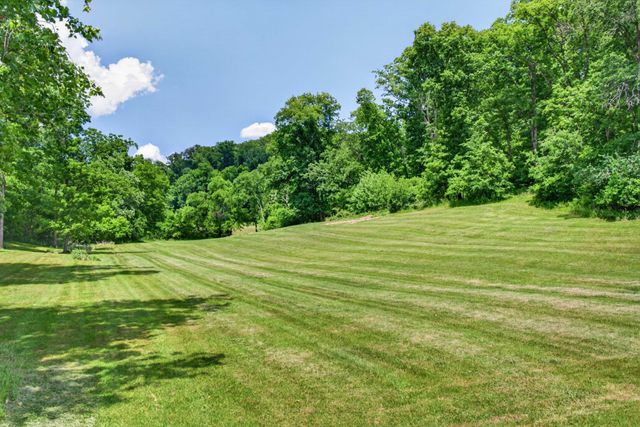 395B Allen Rd, Goodlettsville, TN 37072