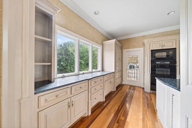 395B Allen Rd, Goodlettsville, TN 37072
