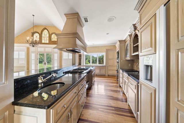 395B Allen Rd, Goodlettsville, TN 37072