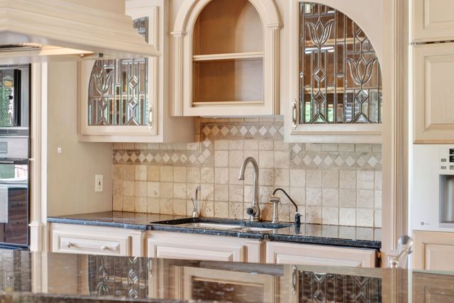 395B Allen Rd, Goodlettsville, TN 37072