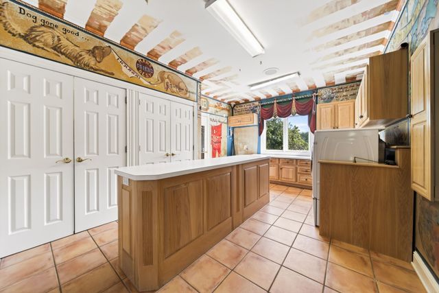 395B Allen Rd, Goodlettsville, TN 37072
