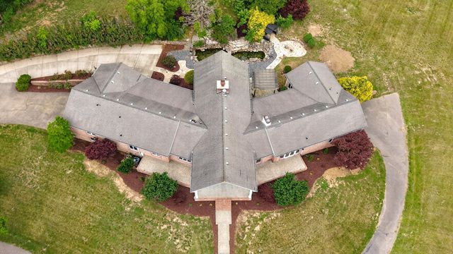 395B Allen Rd, Goodlettsville, TN 37072