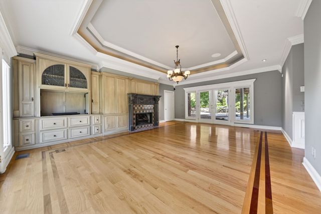 395B Allen Rd, Goodlettsville, TN 37072