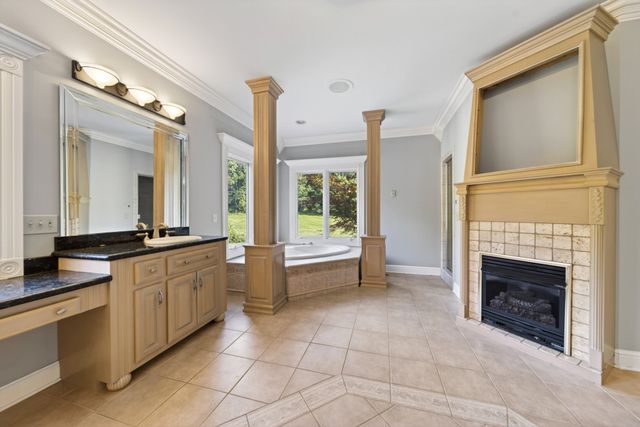 395B Allen Rd, Goodlettsville, TN 37072