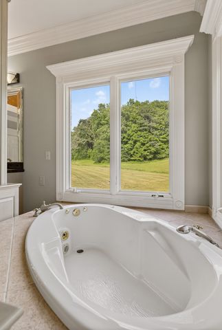 395B Allen Rd, Goodlettsville, TN 37072