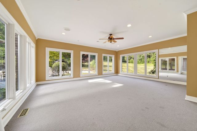 395B Allen Rd, Goodlettsville, TN 37072