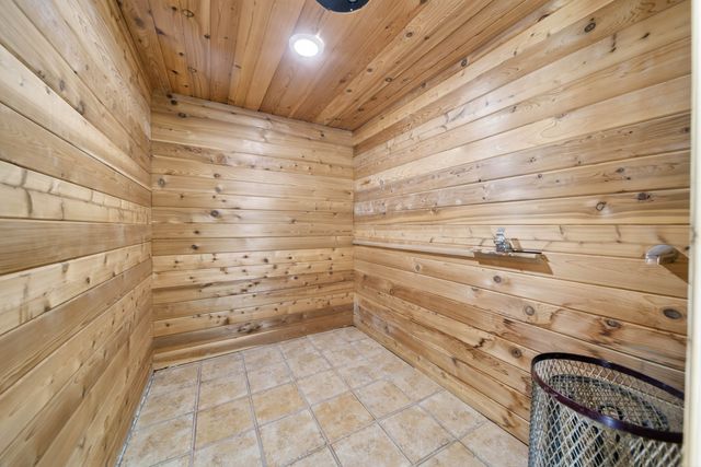 395B Allen Rd, Goodlettsville, TN 37072