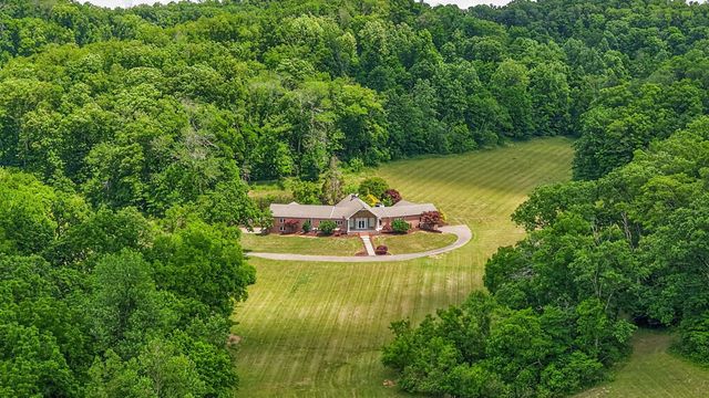 395B Allen Rd, Goodlettsville, TN 37072