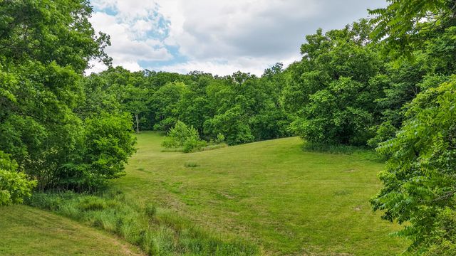 395B Allen Rd, Goodlettsville, TN 37072